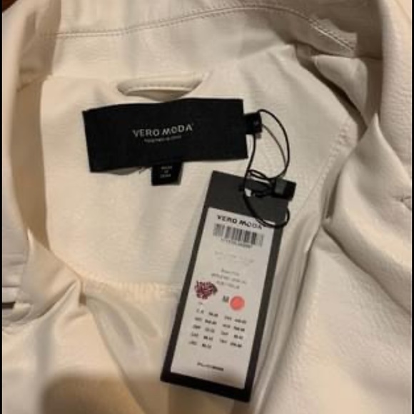 Vera moda jacket - Picture 2 of 2